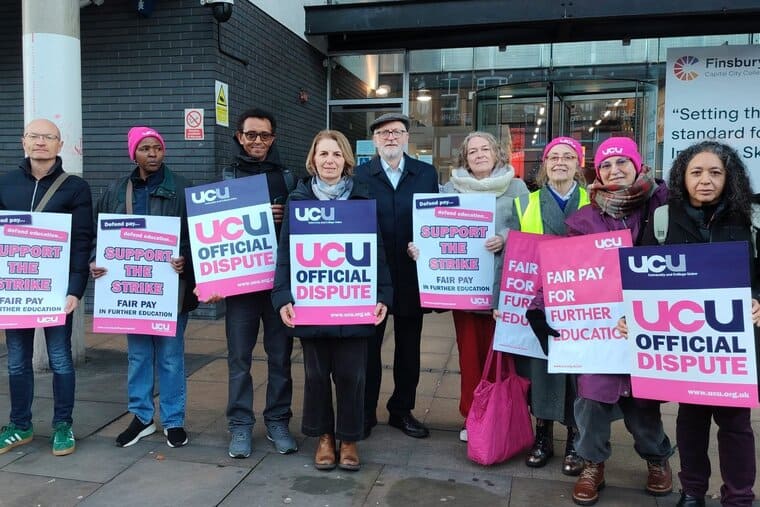 a picket line at Capital City College Group (Photo: jeremycorbyn/X)