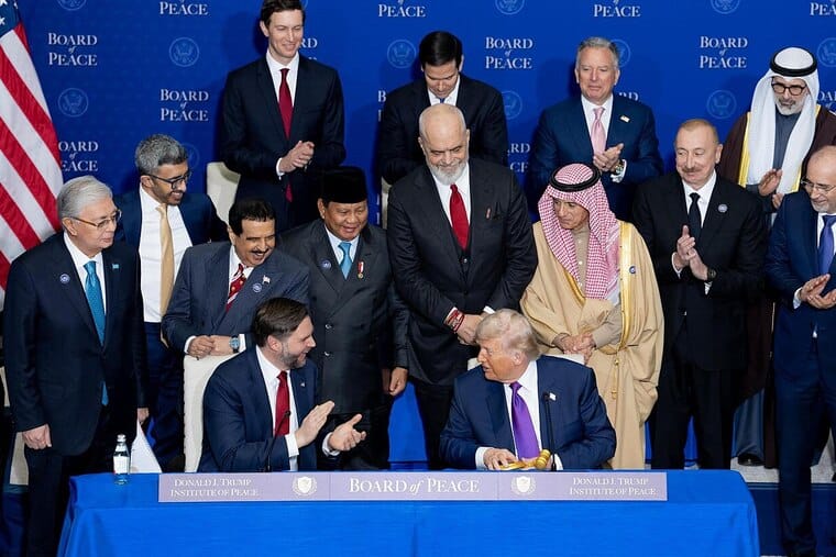 A meeting of the Board of Peace earlier this year (Photo: WikipediaCommons)